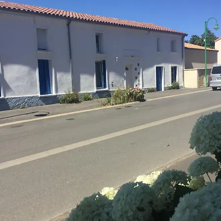 Charmante Maison Avec Jardin, Proche Puy Du Fou Et Cholet, Wifi, Confort - Fr-1-622-48