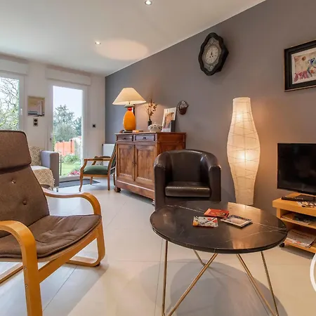 Charmante Maison Avec Jardin, Proche Puy Du Fou Et Cholet, Wifi, Confort - Fr-1-622-48