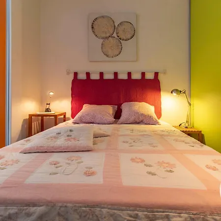 Charmante Maison Avec Jardin, Proche Puy Du Fou Et Cholet, Wifi, Confort - Fr-1-622-48 Les Gardes
