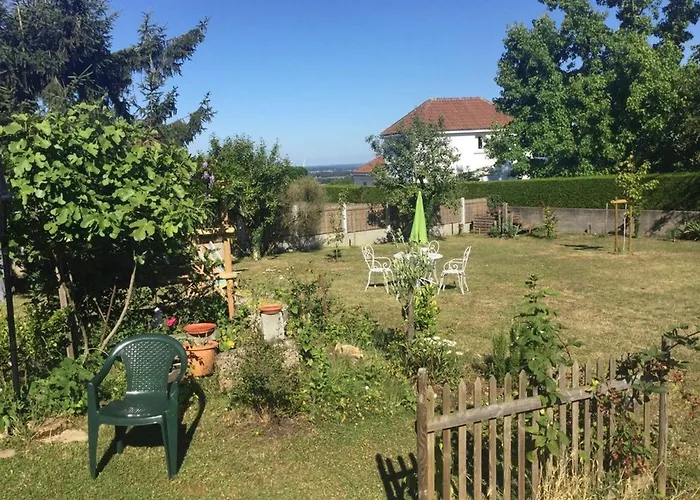 Charmante Maison Avec Jardin, Proche Puy Du Fou Et Cholet, Wifi, Confort - Fr-1-622-48 Les Gardes