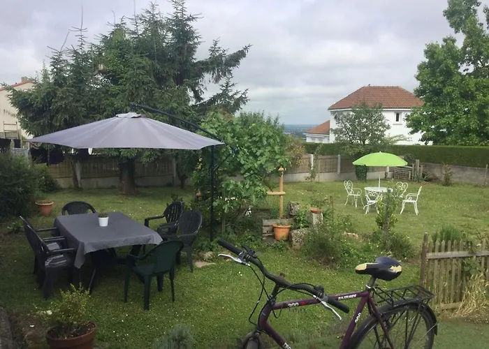 Charmante Maison Avec Jardin, Proche Puy Du Fou Et Cholet, Wifi, Confort - Fr-1-622-48 بيت للعطل Les Gardes