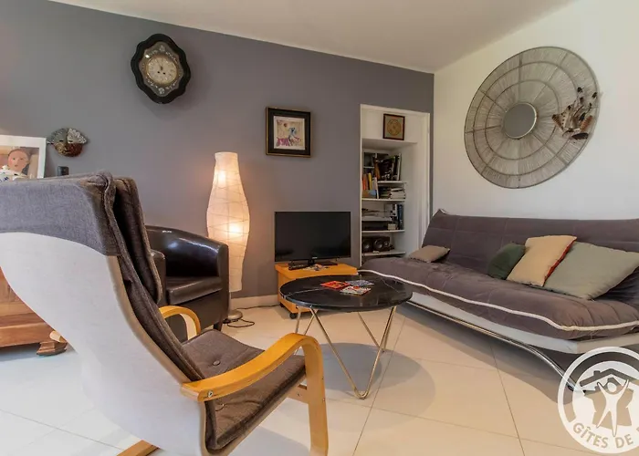 Charmante Maison Avec Jardin, Proche Puy Du Fou Et Cholet, Wifi, Confort - Fr-1-622-48 * Les Gardes