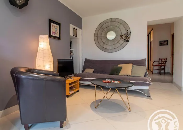 Vakantiehuis Charmante Maison Avec Jardin, Proche Puy Du Fou Et Cholet, Wifi, Confort - Fr-1-622-48