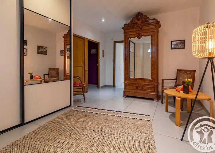 Charmante Maison Avec Jardin, Proche Puy Du Fou Et Cholet, Wifi, Confort - Fr-1-622-48 Vakantiehuis Les Gardes