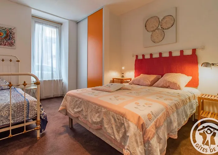 Charmante Maison Avec Jardin, Proche Puy Du Fou Et Cholet, Wifi, Confort - Fr-1-622-48 بيت للعطل Les Gardes